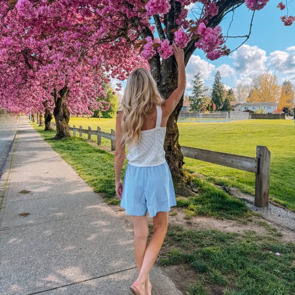 Striped shorts - Picture 2 of 3